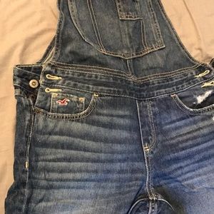 Hollister Denim Overalls 💕